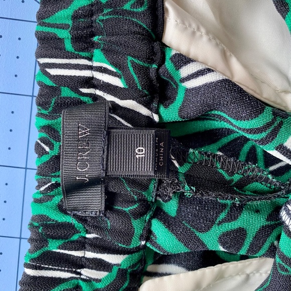 J. Crew Outfit in Emerald Green Art Nouveau Print - Size 10 - Picture 6 of 7